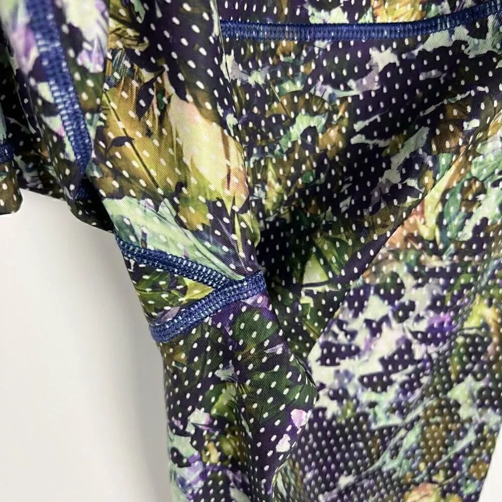 Lululemon High Rise Wunder Under Crop II Roll Down Floral Iris Print size 4